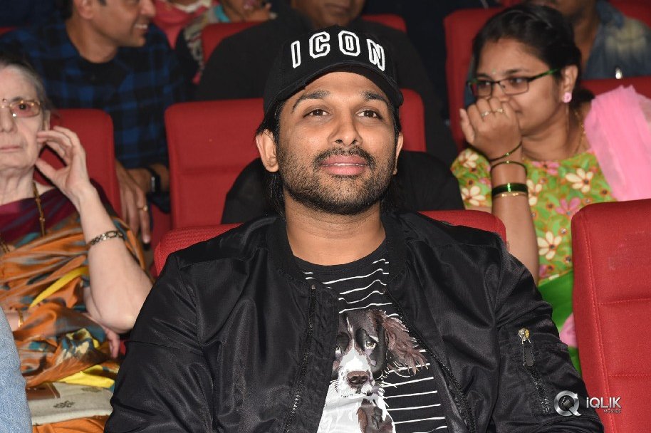 Padi-Padi-Leche-Manasu-Movie-Pre-Release-Event